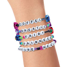 Fashion Angels 1000+ Jewel Tone Bead Kit (five beaded bracelets)