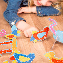 Make & Play 22-Piece Barnyard Set Make & Play 22-Piece Barnyard Set