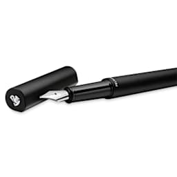 Pelikan Ineo Fountain Pen - Black Rock close-up of nib