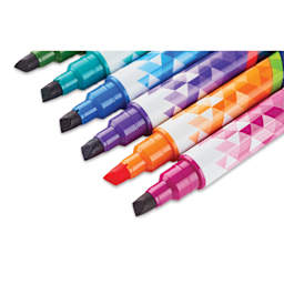 Crayola Color-Change Doodle Markers - Set of 8, close up