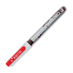 Karin Realbrush Pro Marker - Fire Red, 4 mm, Brush Tip, cap on