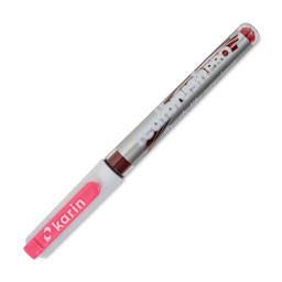 Karin Realbrush Pro Marker - Pale Pink, 4 mm, Brush Tip, cap on