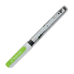 Karin Realbrush Pro Marker - Apple, 4 mm, Brush Tip, cap on