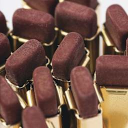 Blackwing Volumes 574 Tribute To Native America Pencil - Pkg of 12, close-up of the eraser heads