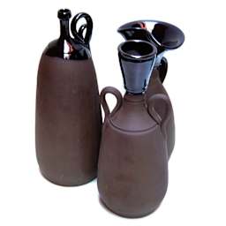 Sio-2 PM Black Earthenware Clay - finished pieces by Jose Ramon Castello