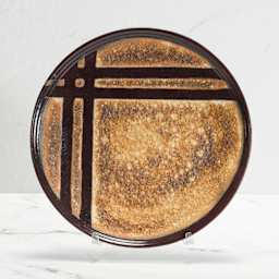 Mayco Stoneware Magma Glaze - finished plate example