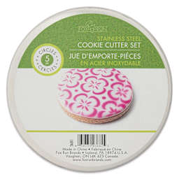 Fox Run Stainless Steel Cookie Cutters - Set of 5, Circles front of packaging