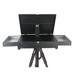 Jull, back of boxian Capri Pochade, back of box