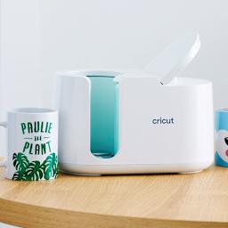 Cricut Mug Press (Mug press with sample completed mug)