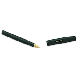 Kaweco Classic Sport Fountain Pen - Green, Extra-Broad, cap removed