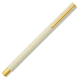 Faber-Castell Neo Slim Fountain Pen - Marshmallow, Medium Tip - with cap on