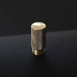 Tom's Studio Lumos Pro Refillable Single Tip Pen - Brass, cap with diamond knurling design