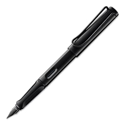Lamy Safari Multi Ring Fountain Pen Set - Black, Fine Nib, uncapped