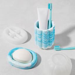 Brea Reese Mix2Mold Liquid Color Pigment Ink - Blue - finished examples, toothbrush cup and soap tray