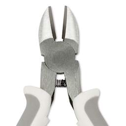 Fiskars Precision Wire Cutter - Closeup of blades of Cutter
