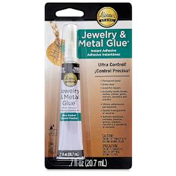 Aleene's Jewelry & Metal Glue, front of the packaging.