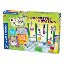 Thames & Kosmos Ooze Labs Chemistry Station STEM Experiment Kit (front of box)