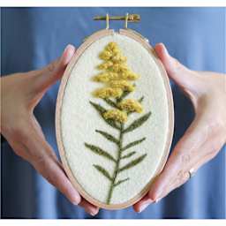 Grey Fox Felting Needle Felted Wall Hanging Kit (Finished goldenrod needle felted wall hanging)