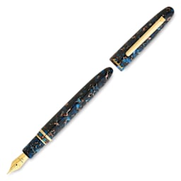 Esterbrook Estie Fountain Pen - Nouveau Bleu, Broad Nib, uncapped (image may show a different size nib)