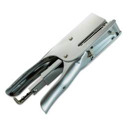 Officemate Classic Plier Stapler showing bottom of stapler