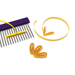 Quilled Creations Super Looper - in use and finished examples