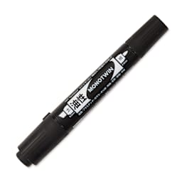 Tombow Mono Twin Permanent Marker - Black, Bold Tip (marker with caps on)