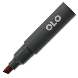 Olo Chisel-Tip Half Marker - R0.6 Cranberry with cap off