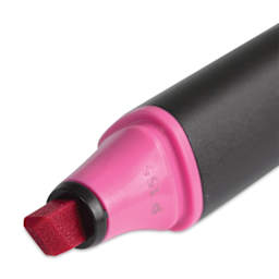 Molotow Sketcher Twin Graphic Markers - Main Kit 2, close-up of the chisel tip