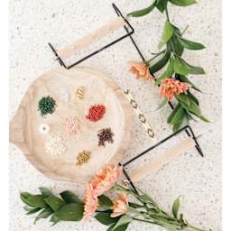 Crafter Woven Seed Bead Workshop Kit contents