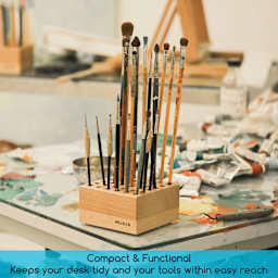 Meeden Beechwood Pencil and Brush Holder, compact and functional. Keeps your desk tidy and your tools within easy reach.