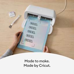 Cricut Printable Vinyl - Silver, 8-1/2" x 11", Pkg of 10 in use with Cricut Joy Xtra (not included)