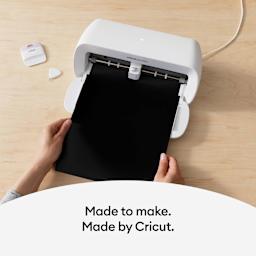 Cricut Joy Xtra Removable Smart Vinyl in use with Cricut Joy Xtra
