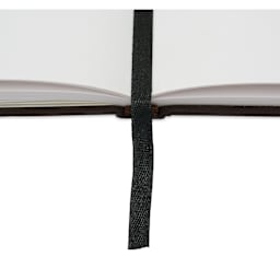 Strathmore 400 Series Sketch Hardcover Hardbound Art Book - 8-1/2" x 11", close up