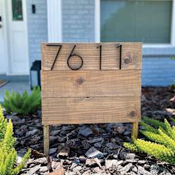 Varathane Less Mess Wood Stain - Smoke Gray used on outdoor sign