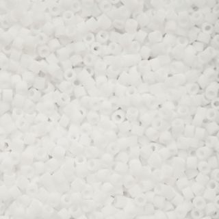 John Bead Cylin 11/0 Matte Macaron Cylindrical Seed Beads - White