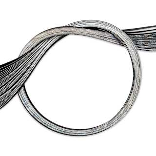 Quilled Creations Metallic Edge Gilded Quilling Paper - Pkg of 30, Holofoil Edge, Black, 1/8"