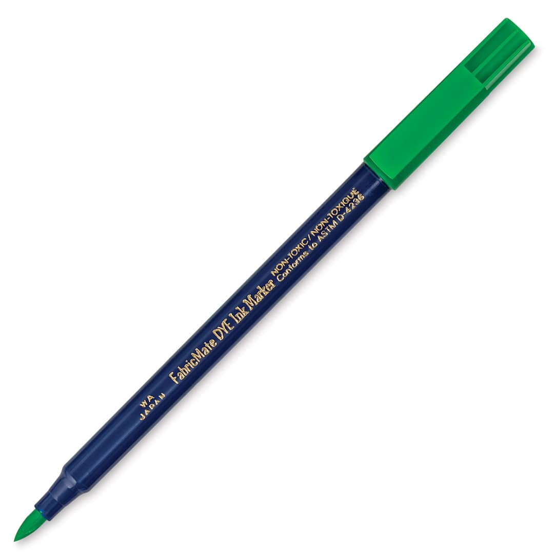 Open in modal - Yasutomo FabricMate Dye Ink Markers - Sea Green with cap off