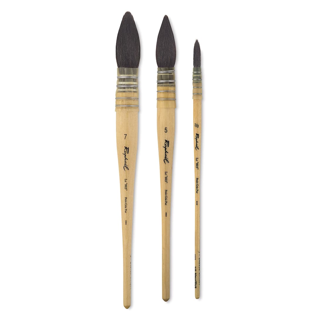 Open in modal - Raphaël Kazan Squirrel Quill Mop Brushes​ - 3 Brushes shown upright
