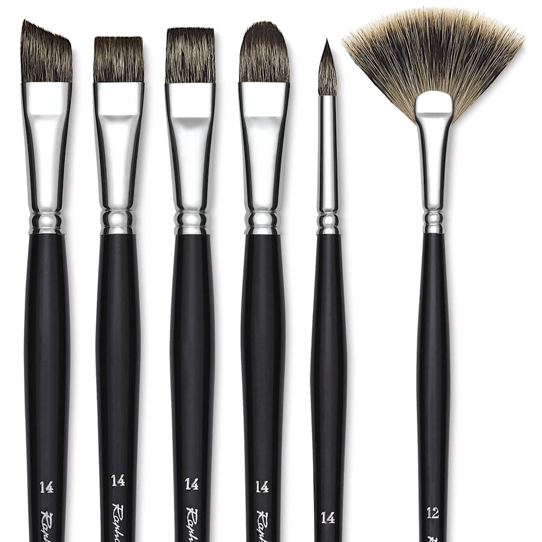 Open in modal - Raphaël Kevrin Plus Brushes - Closeup of tips of Various Brush Styles offered
