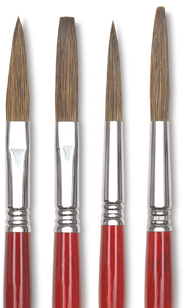 Open in modal - Escoda Light Ox Hair Lettering Brushes - Closeup of tips of four styles of brushes
