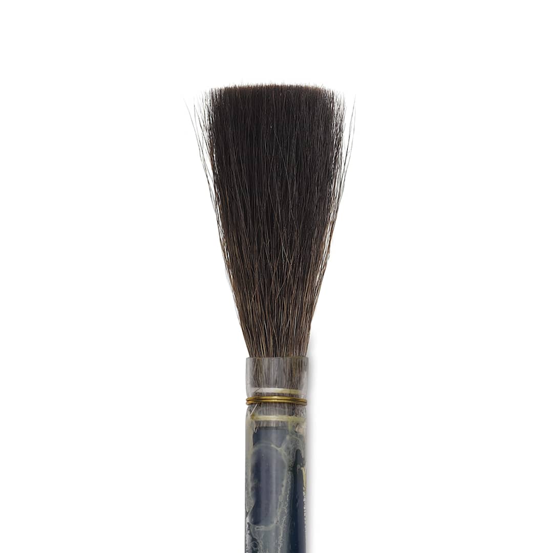 Open in modal - Luco Kazan Brush - Round Lettering, Size 24 close up