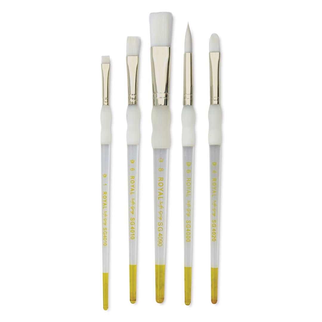Open in modal - Royal & Langnickel Soft Grip White Taklon Brushes - Set 315, Short Handle, Set of 5, laid out