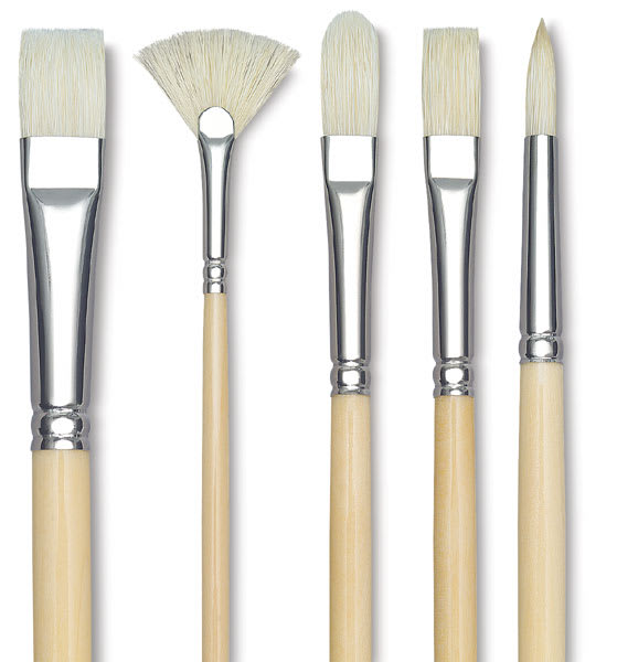 Open in modal - Raphaël D'Artigny Interlocked White Bristle Brushes - Various styles of brushes upright