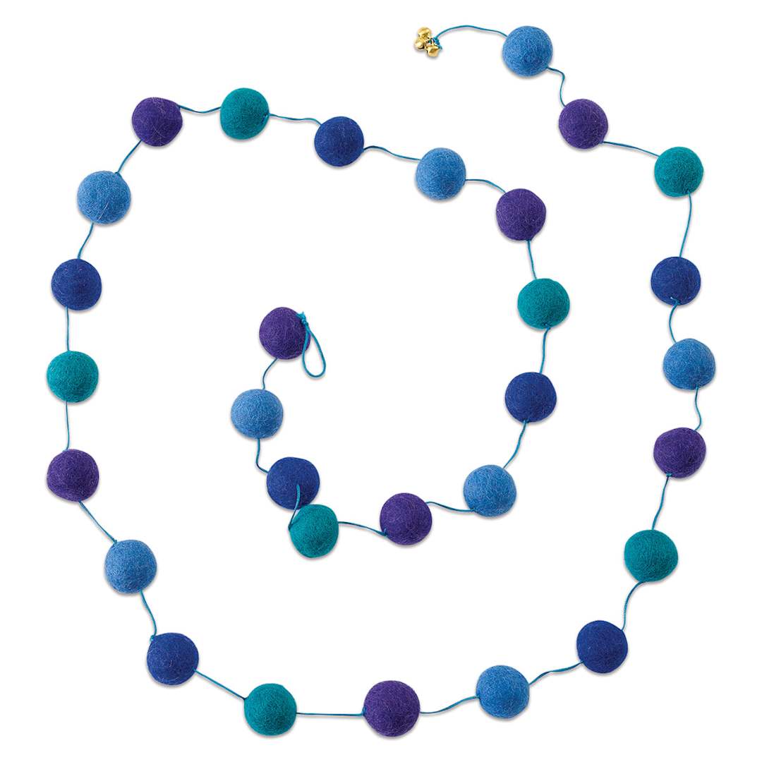 Open in modal - Giftsland Felt Pom Pom Garlands - Garland of large Green and Blue Pom Poms