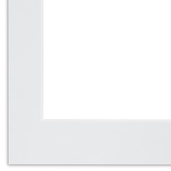 Open in modal - Crescent Select Conservation Solids Pre-Cut Mat - Vivid White, 8 ply, 11" x 14"