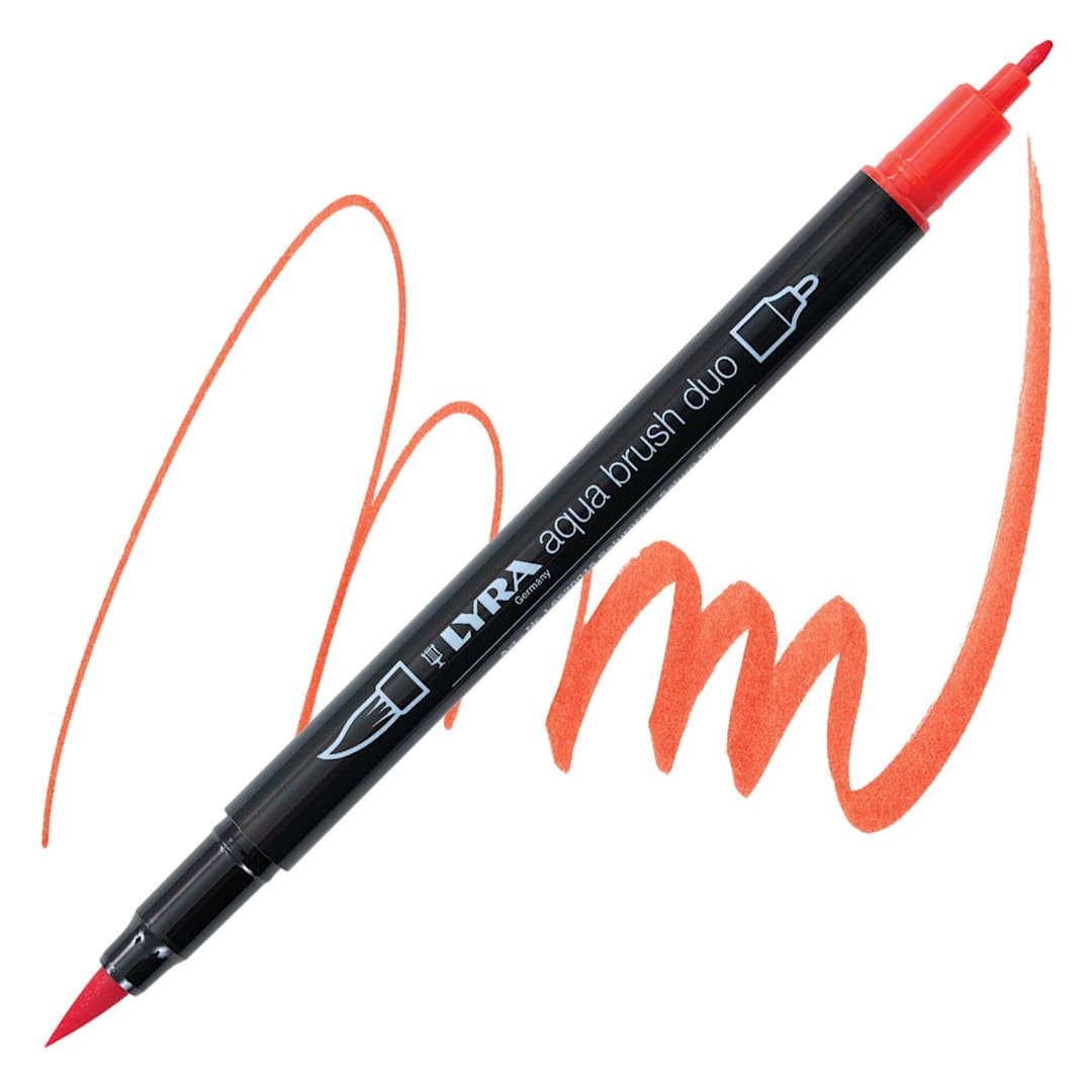 Open in modal - Lyra Aqua Brush Duo Marker - Saturn Red 015 marker and swatch