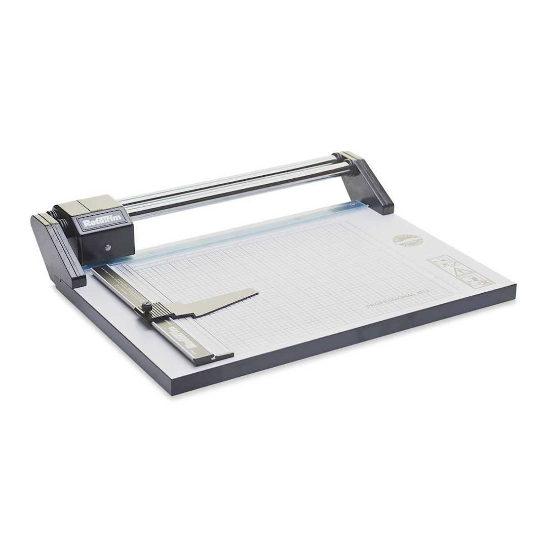 Open in modal - Rotatrim Professional Cutter - 12" Cut