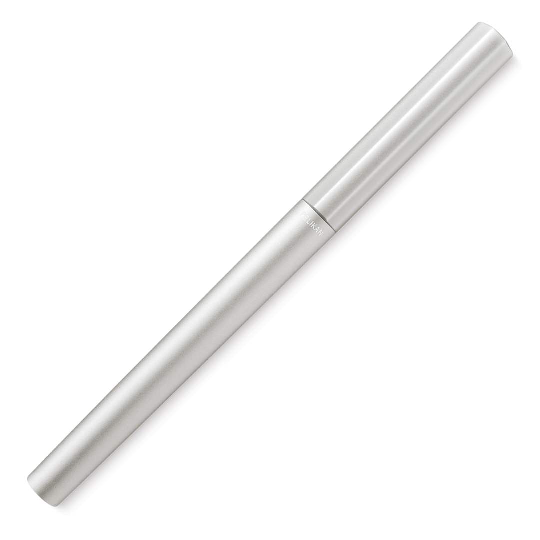 Open in modal - Pelikan Ineo Fountain Pen - Clearing Breeze with cap on
