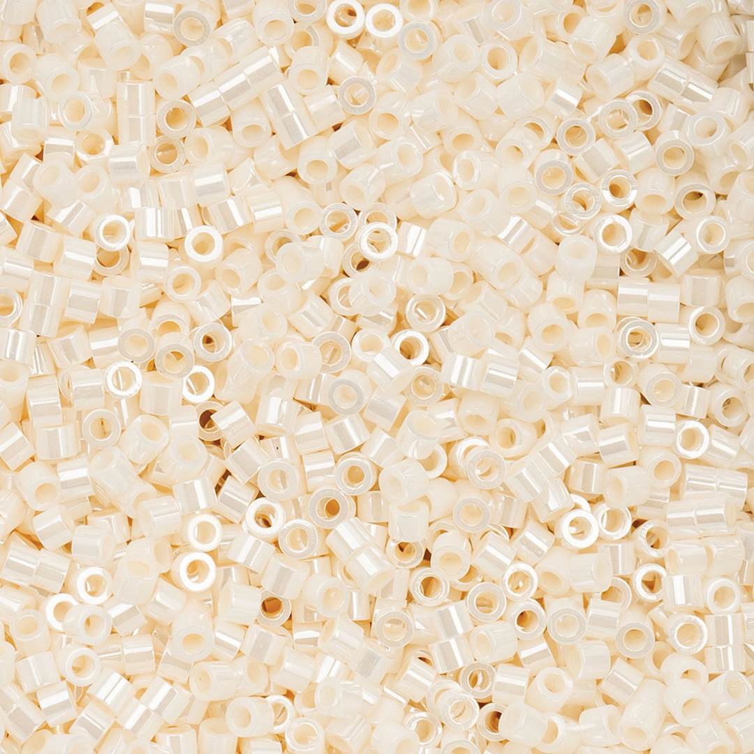 Open in modal - John Bead Cylin 11/0 Ceylon Cylindrical Seed Beads - Opaque White Bisque, 25g