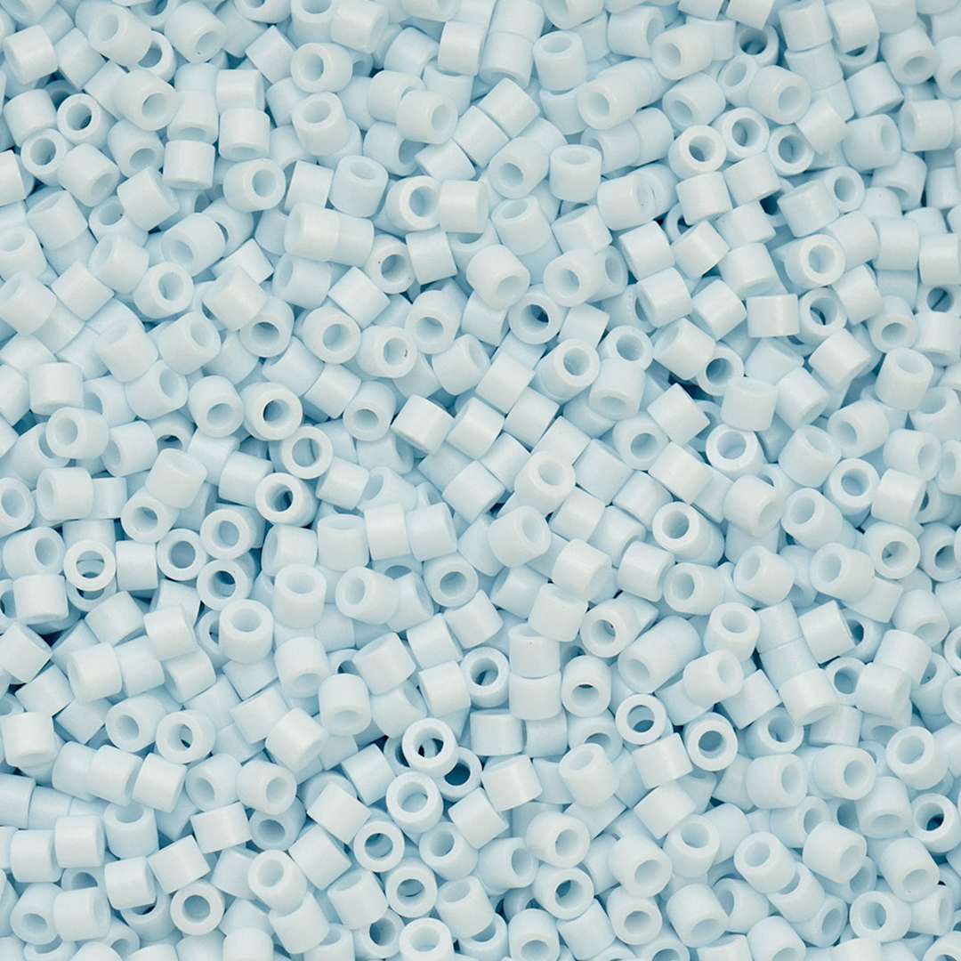 Open in modal - John Bead Cylin 11/0 Cylindrical Seed Beads - Light Blue Sky Opaque